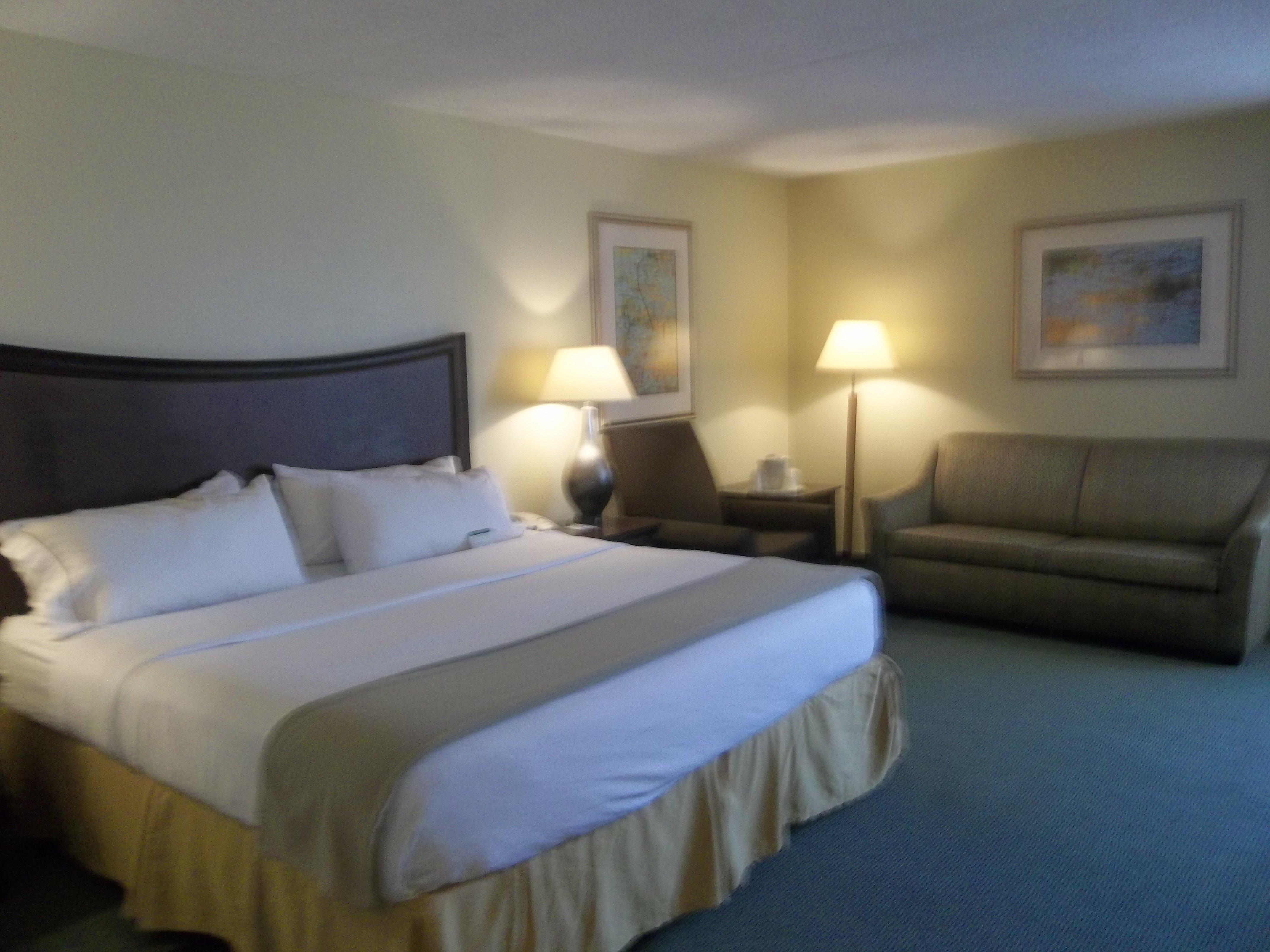 Holiday Inn Express Indianapolis Airport By Ihg Плейнфийлд Екстериор снимка