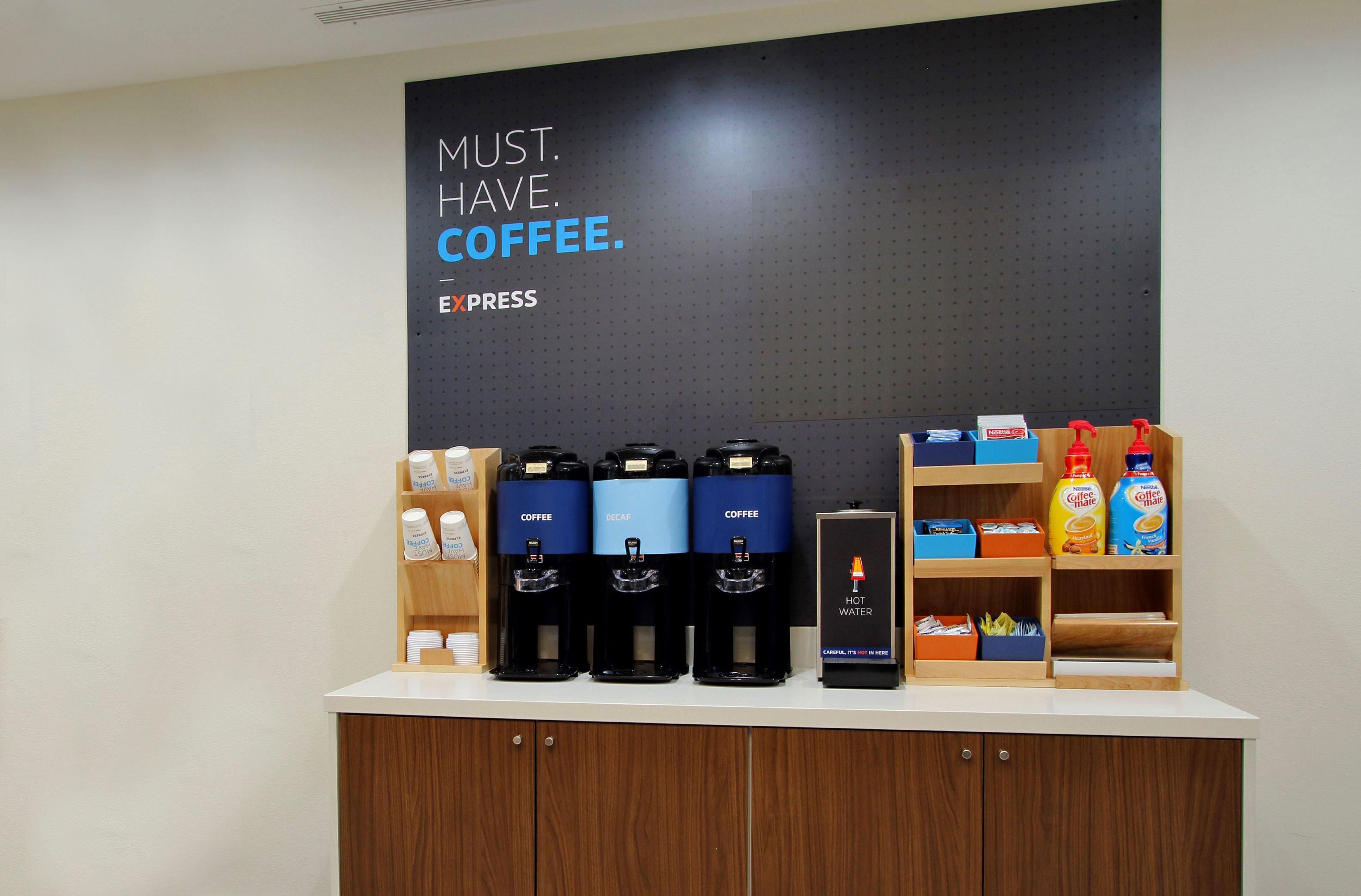 Holiday Inn Express Indianapolis Airport By Ihg Плейнфийлд Екстериор снимка