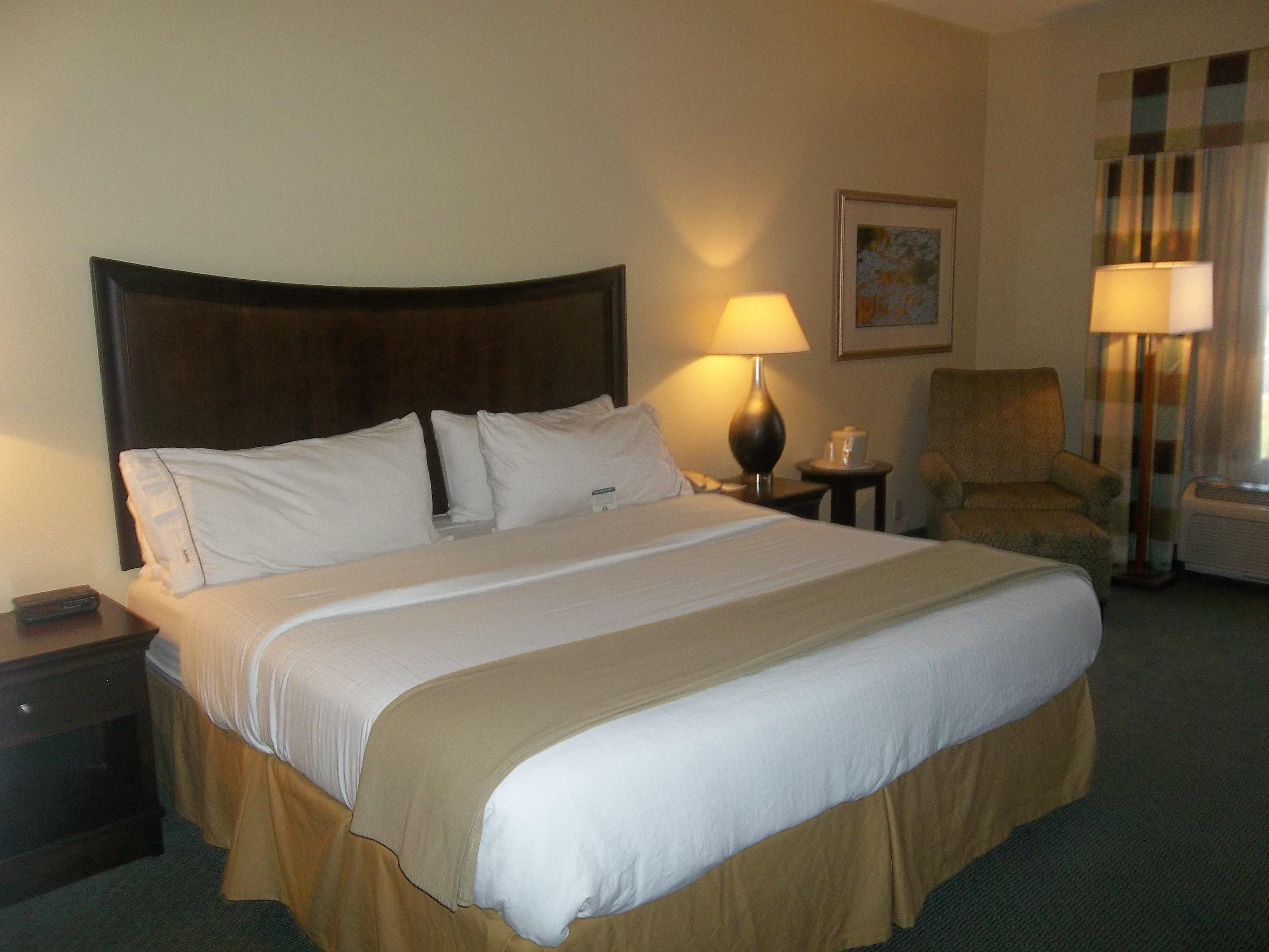 Holiday Inn Express Indianapolis Airport By Ihg Плейнфийлд Екстериор снимка