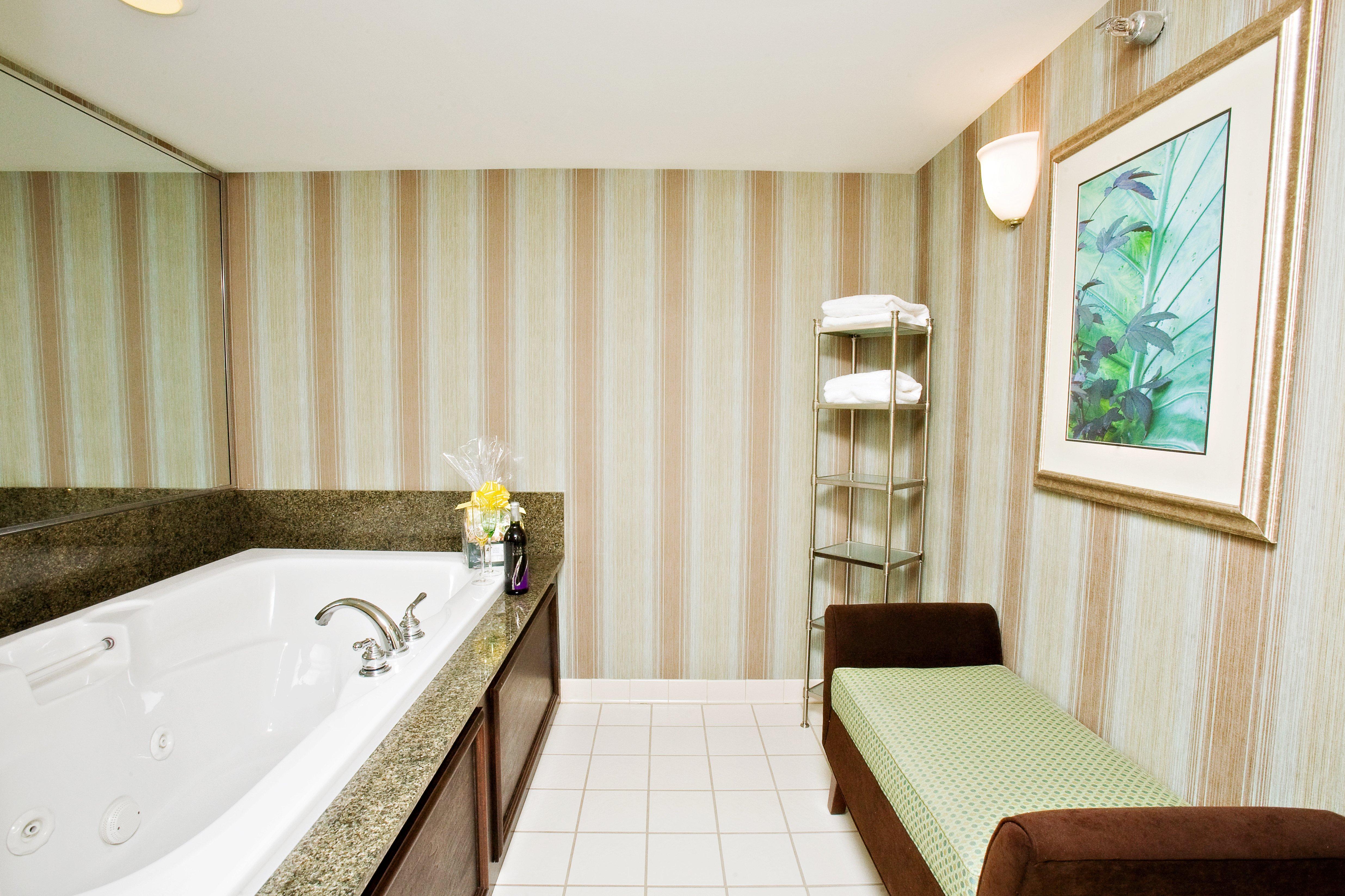 Holiday Inn Express Indianapolis Airport By Ihg Плейнфийлд Стая снимка